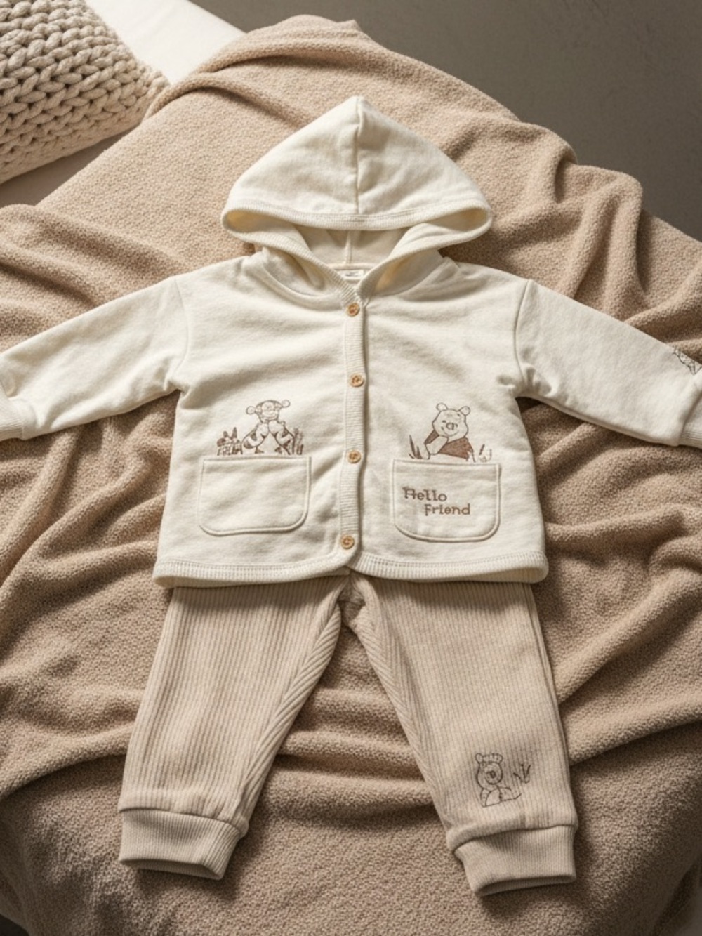 NWT Carter’s Toddler Winnie The Pooh Cream 3 Piece Set Jacket Bodysuit Pants 18M